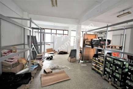 Kağıthanede Önü Açık Düz Giriş 130 M2 Kiralık Boş Depo 16