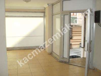 Kaçmaz Emlaktan Kağıthane Nurtepede 350 M2 Hijyenik Kir 7