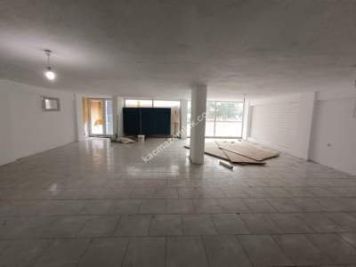 Aydınevler’de Kiralık 130 M² Dükkan – Önü Açık, 4