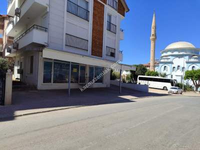 Kasaplarda Kiralık Dükkan 11