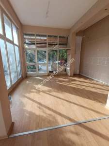 Aydın Yedieylül Mah Wc İçinde Köşe Başı Dükkan Kiralık 19