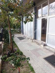 Aydın Yedieylül Mah Wc İçinde Köşe Başı Dükkan Kiralık 24