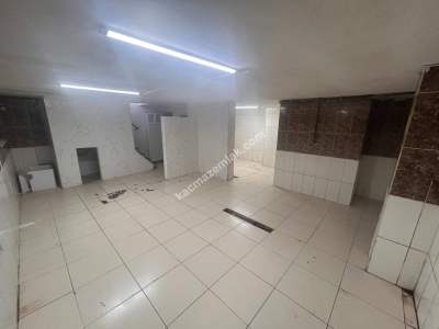 Ataşehir Esatpaşa Giriş 145M2 Depolu Köşe Başı Ticari 24