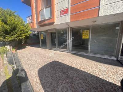 Ataşehir Esatpaşa Giriş 145M2 Depolu Köşe Başı Ticari 1