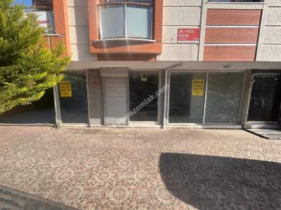 Ataşehir Esatpaşa Giriş 145M2 Depolu Köşe Başı Ticari 38