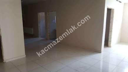 Bağcılar Yavuz Selim Mah. Düz Giriş 500 M2 İskanlı 21