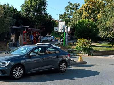 Nurtepe'de Geniş Cephe 350 M2 Köşe Depo, Çift Girişli 6