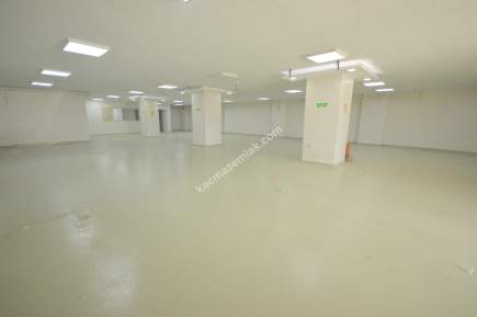 E-5 Yan Yol 500M2 Büyük Dükkan Showroom Mağaza 14