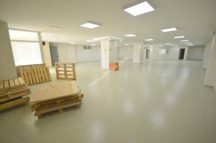 E-5 Yan Yol 500M2 Büyük Dükkan Showroom Mağaza 11