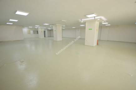 E-5 Yan Yol 500M2 Büyük Dükkan Showroom Mağaza 15