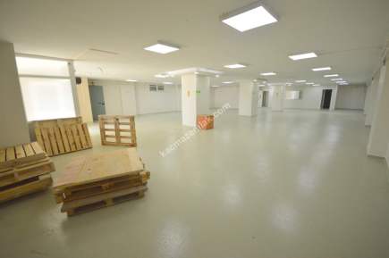 E-5 Yan Yol 500M2 Büyük Dükkan Showroom Mağaza 10