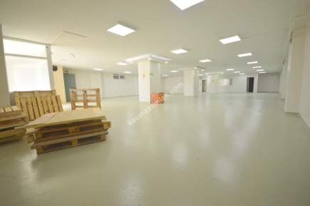 E-5 Yan Yol 500M2 Büyük Dükkan Showroom Mağaza 12
