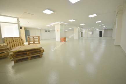 E-5 Yan Yol 500M2 Büyük Dükkan Showroom Mağaza 13