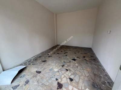 Maltepe Gülsuyu'nda Çok Amaçlı Kiralık 10 M2 Dükkan 3