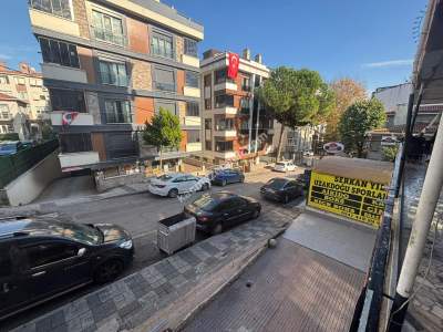 Küçükyalı Minibüse 1. Paralelde Marmaraya Komşu Dükkan 14