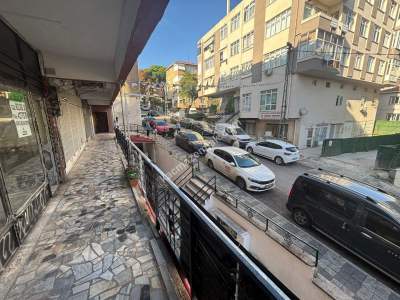 Küçükyalı Minibüse 1. Paralelde Marmaraya Komşu Dükkan 13