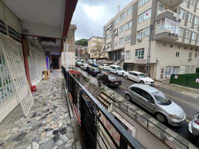 Küçükyalı Minibüse 1. Paralelde Marmaraya Komşu Dükkan 14