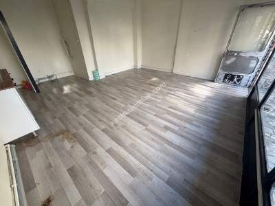 Küçükyalı Minibüse 1. Paralelde Marmaraya Komşu Dükkan 4