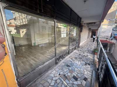 Küçükyalı Minibüse 1. Paralelde Marmaraya Komşu Dükkan 12