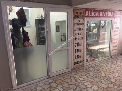 Minibüs Yolunda Pasaj İçinde Dükkan 15M2 6