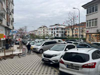 Küçükyalı Bağdat Caddesi Marmaraya Yakın Sıfır Dükkan 23