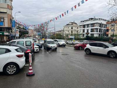 Küçükyalı Bağdat Caddesi Marmaraya Yakın Sıfır Dükkan 21