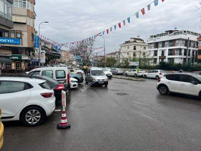 Küçükyalı Bağdat Caddesi Marmaraya Yakın Sıfır Dükkan 25