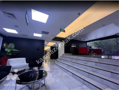 Şişli'de Plazada Bağımsız Girişli 750 M2 Kiralık İşyer 15