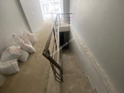 Sultanbeyli Battalgazi Mah Kiralık 175 M2 Dükkan 9