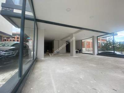 Sultanbeyli Battalgazi Mah Kiralık 175 M2 Dükkan 14