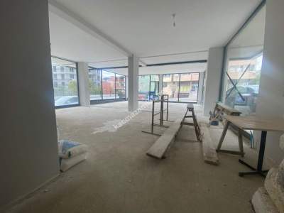 Sultanbeyli Battalgazi Mah Kiralık 175 M2 Dükkan 3