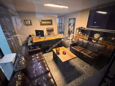 Acıbadem Caddesinde, Tabela Değerli, 260 M2 Net,Kiralık 15