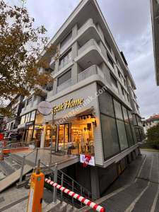 Acıbadem Caddesinde, Tabela Değerli, 260 M2 Net,Kiralık 32