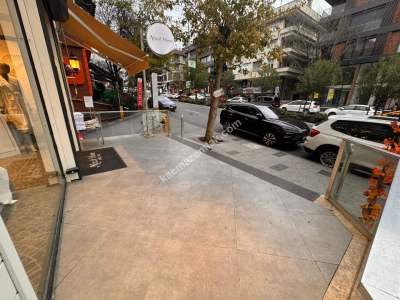 Acıbadem Caddesinde, Tabela Değerli, 260 M2 Net,Kiralık 6