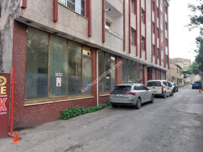 Derince Deniz Mah. Kiralık 90 M2 Dükkan 2