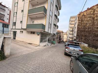 Akçaabat Yaylacık Mahallesinde Kiralık 160 M2 Dükkan 17