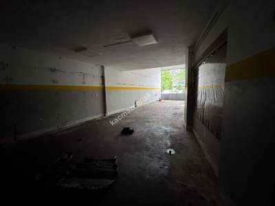 Kaymaklı Mahallesi'nde Yol Üzeri 160 M² Kiralık Dükkan 15