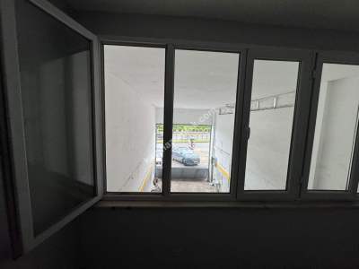 Kaymaklı Mahallesi'nde Yol Üzeri 160 M² Kiralık Dükkan 12