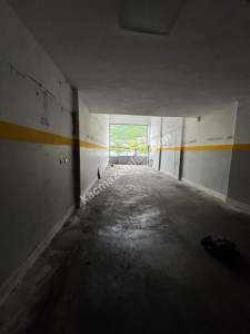 Kaymaklı Mahallesi'nde Yol Üzeri 160 M² Kiralık Dükkan 13