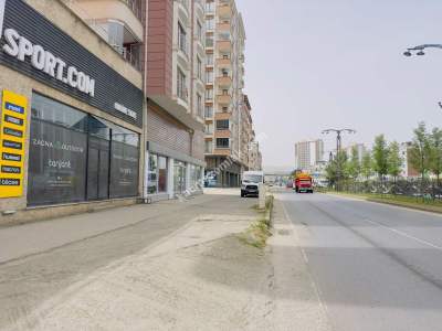 Trabzon Yomra Sancak Da Cadde Üzeri Kiralık Dükkan 3