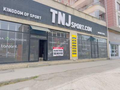 Trabzon Yomra Sancak Da Cadde Üzeri Kiralık Dükkan 4