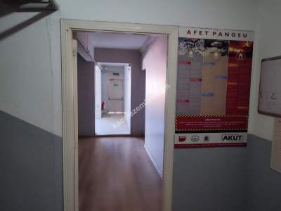 Samandıra Serdar İşmerkezinde 3.000 M2 Kiralık İşyeri 15