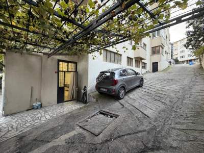 Acıbadem Metro Ve Metrobüse Yakın, 250 M2 Kiralık 13