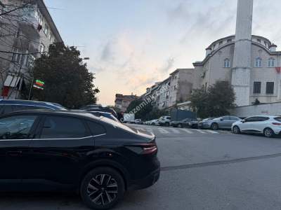 Acıbadem Metro Ve Metrobüse Yakın, 250 M2 Kiralık 3