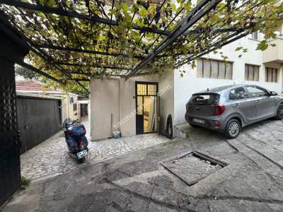 Acıbadem Metro Ve Metrobüse Yakın, 250 M2 Kiralık 16