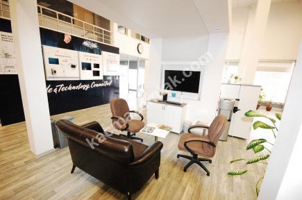 Aydınevler De E-5 Cepheli Müstakil Tek Katlı Bina 11