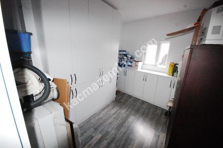 Aydınevler De E-5 Cepheli Müstakil Tek Katlı Bina 18