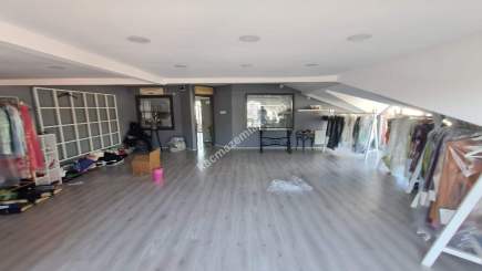 Ümraniye Tepeüstü Merkezde, Katta 400 M2 İş Hanı 4