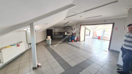 Ümraniye Tepeüstü Merkezde, Katta 400 M2 İş Hanı 21
