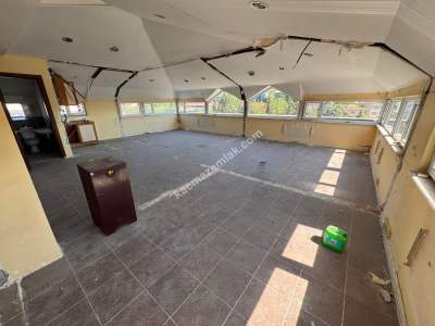 Küçük Çamlıcada Cadde Üzeri 1350 M2 Kiralık Komple Bina 28